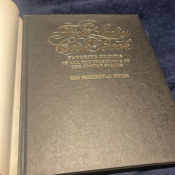 Cookbook - Picture 5 of 6